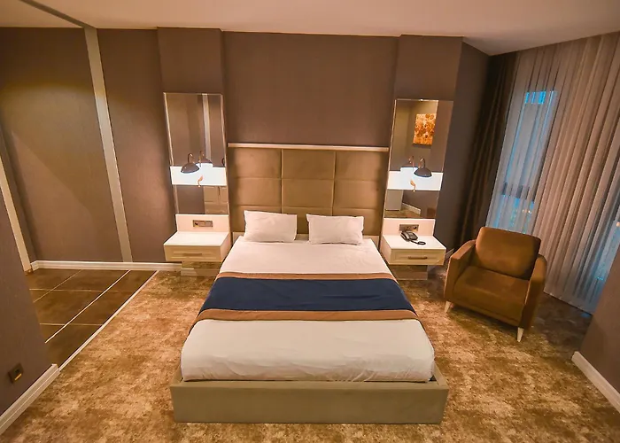 Royal Comfort Hotel
