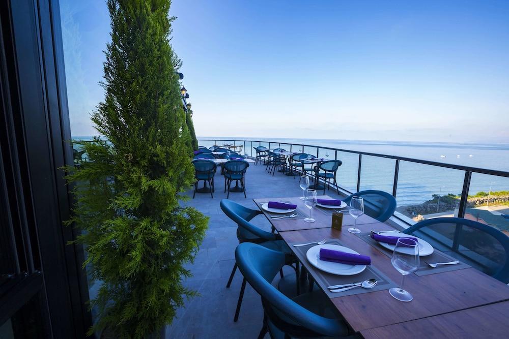 Royal Comfort Otel 4*