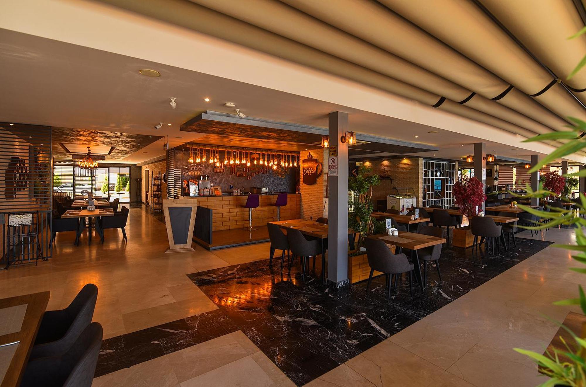 Royal Comfort Hotel Araklı